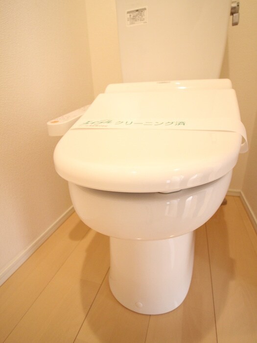 物件内観写真11　(トイレ)