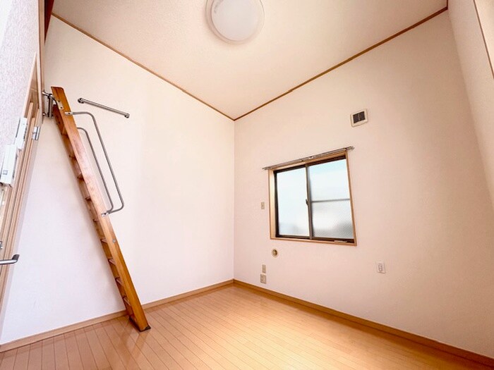 物件内観写真22　(居室)