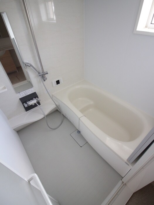 物件内観写真8　(バス／シャワールーム等)