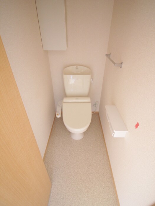 物件内観写真9　(トイレ)