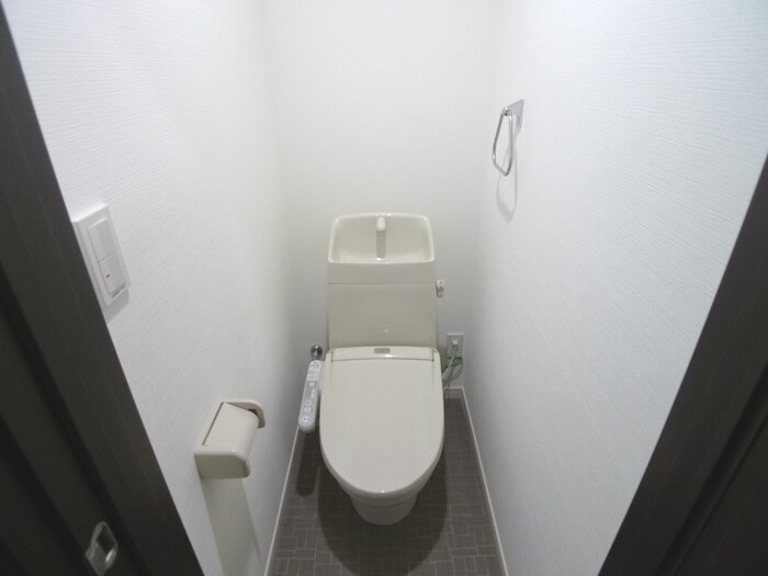 物件内観写真11　(トイレ)