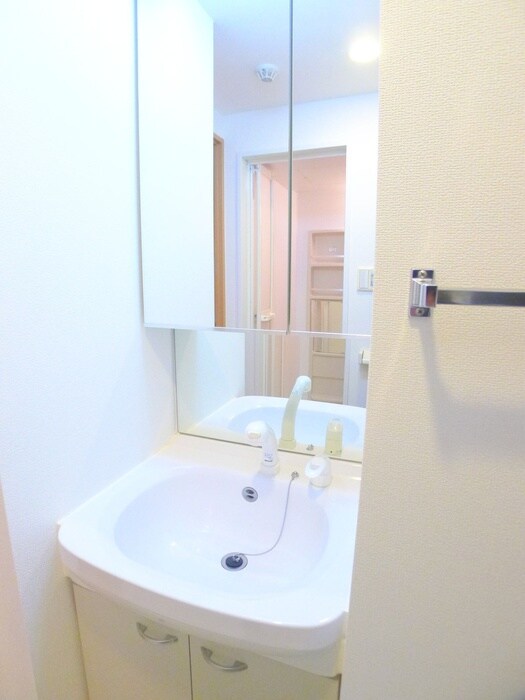 物件内観写真15　(洗面)