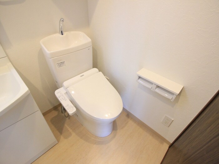 物件内観写真12　(トイレ)