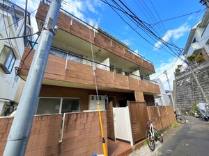 クレドハウス新宿外観写真