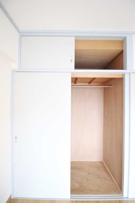 物件内観写真18　(収納)