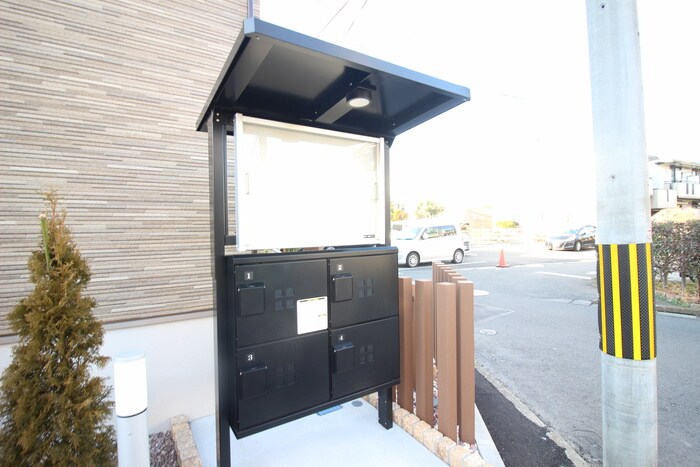 物件外観写真4　(建物設備)