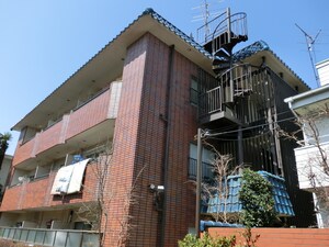 第二都マンション２Ｆ外観写真