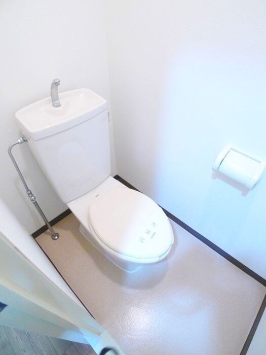 物件内観写真16　(トイレ)