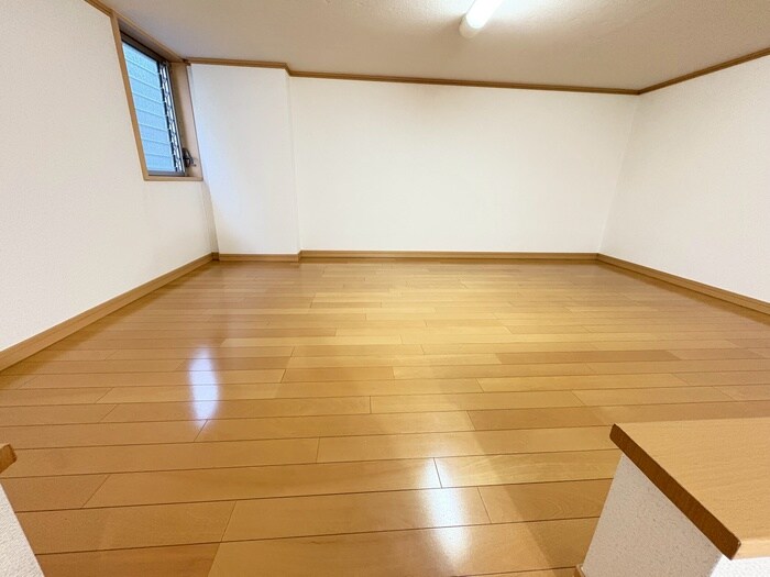 物件内観写真12　(ロフト)