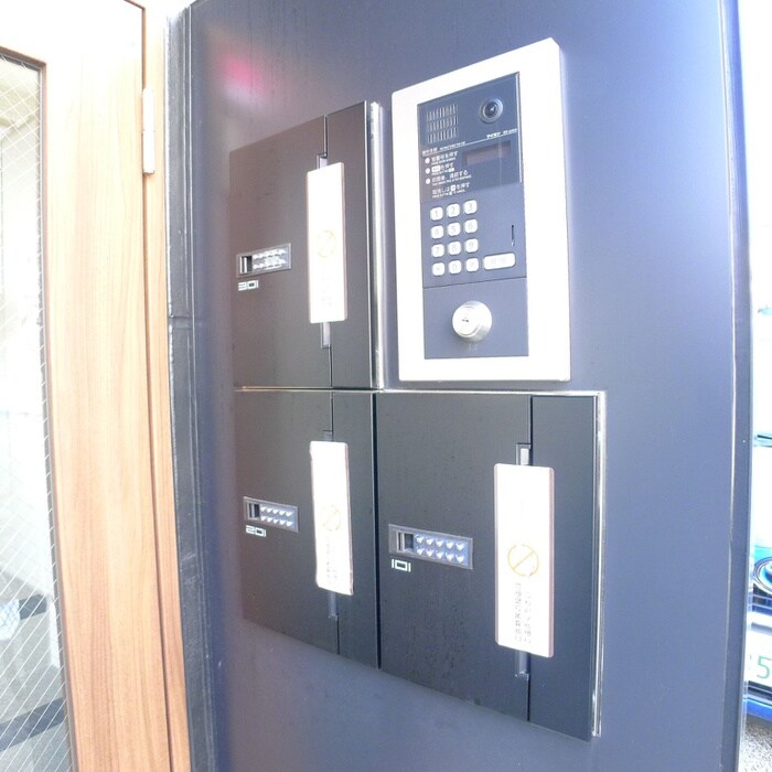 物件外観写真4　(建物設備)