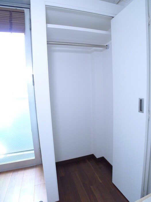 物件内観写真16　(収納)