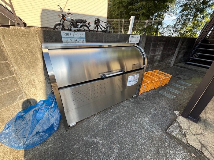 物件外観写真4　(建物設備)