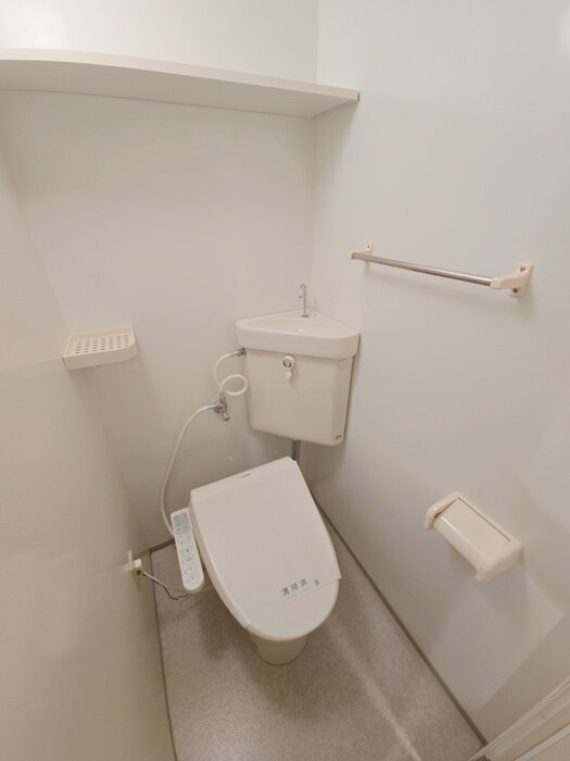 物件内観写真9　(トイレ)