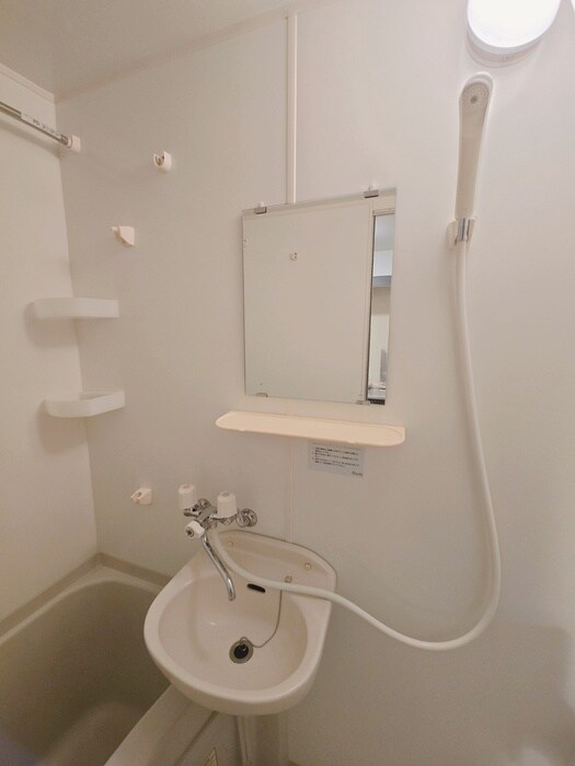 物件内観写真11　(洗面)