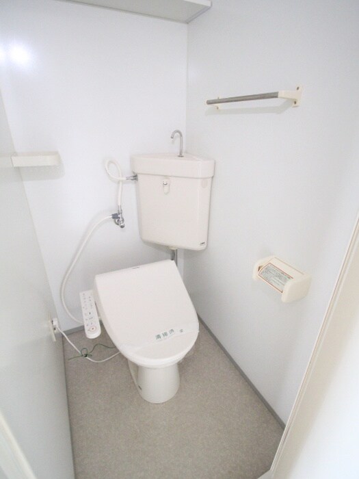 物件内観写真13　(トイレ)