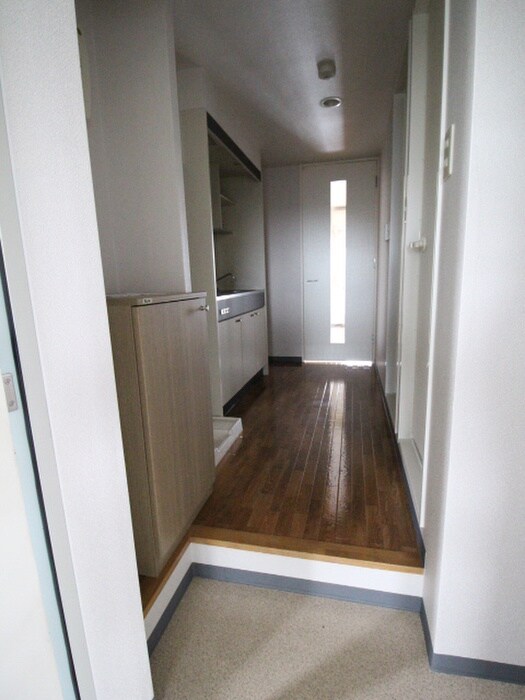 物件内観写真15　(玄関)