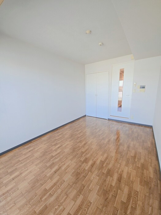 物件内観写真17　(居室)