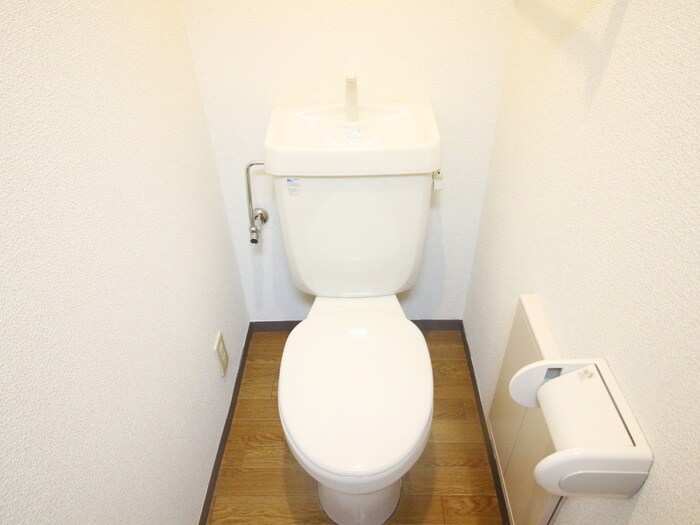 物件内観写真16　(トイレ)