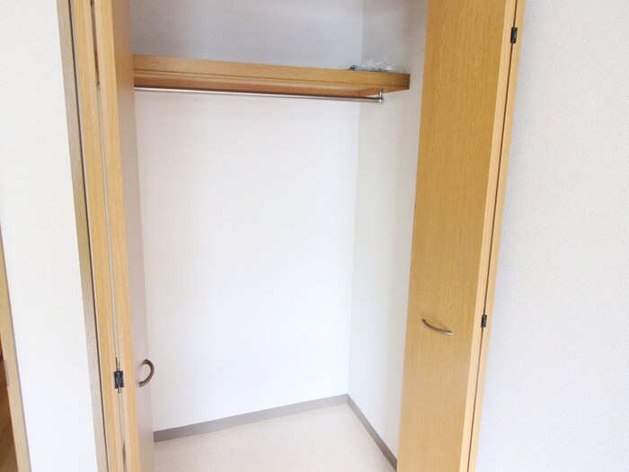 物件内観写真17　(収納)