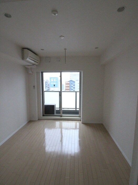 物件内観写真11　(居室)