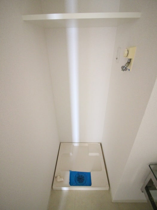 物件内観写真19　(洗濯機置場)