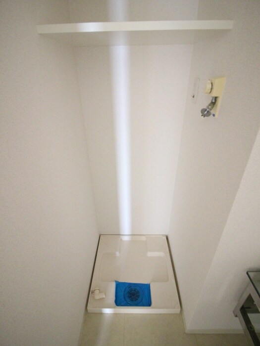 物件内観写真19　(洗濯機置場)