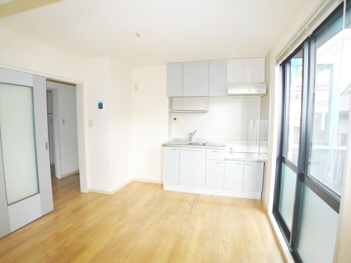 物件内観写真8　(居室)