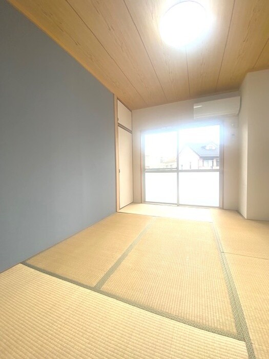 ダイヤモンドハイツの居室