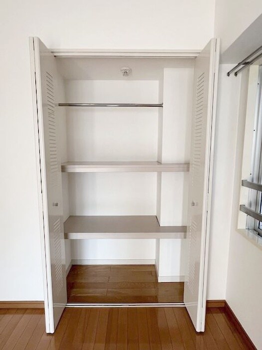 物件内観写真15　(収納)