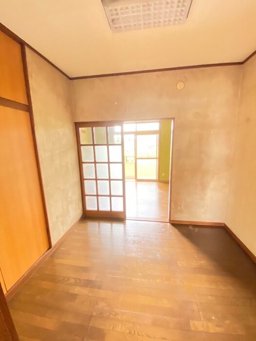 物件内観写真8　(居室)