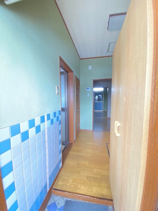 物件内観写真22　(廊下)