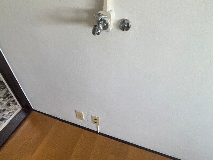 物件内観写真13　(洗濯機置場)