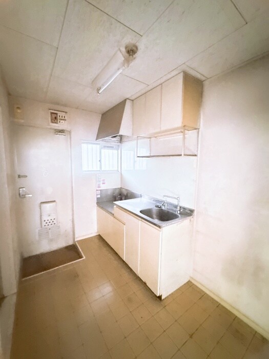 物件内観写真8　(廊下)