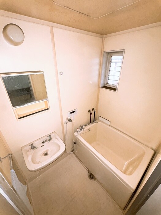 物件内観写真9　(バス／シャワールーム等)