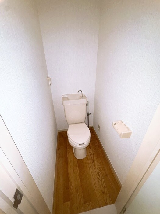 物件内観写真10　(トイレ)