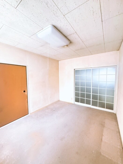 物件内観写真12　(居室)