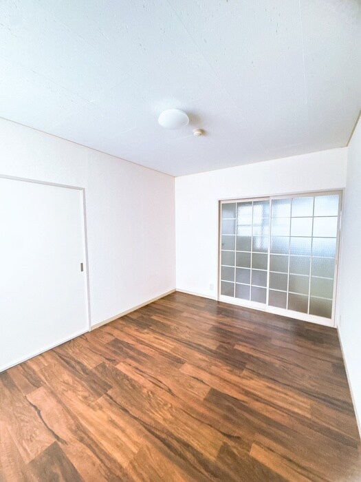 物件内観写真12　(居室)