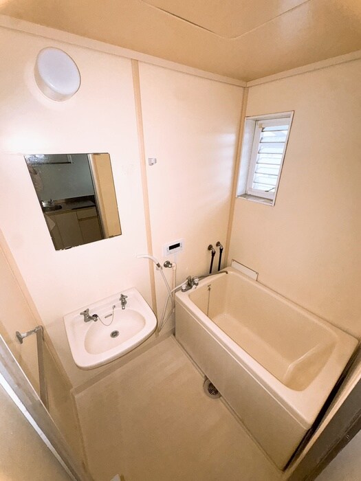 物件内観写真14　(バス／シャワールーム等)