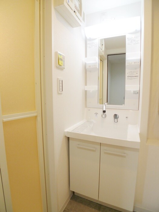 物件内観写真9　(洗面)