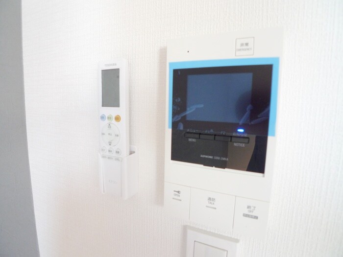 物件内観写真18　(廊下)