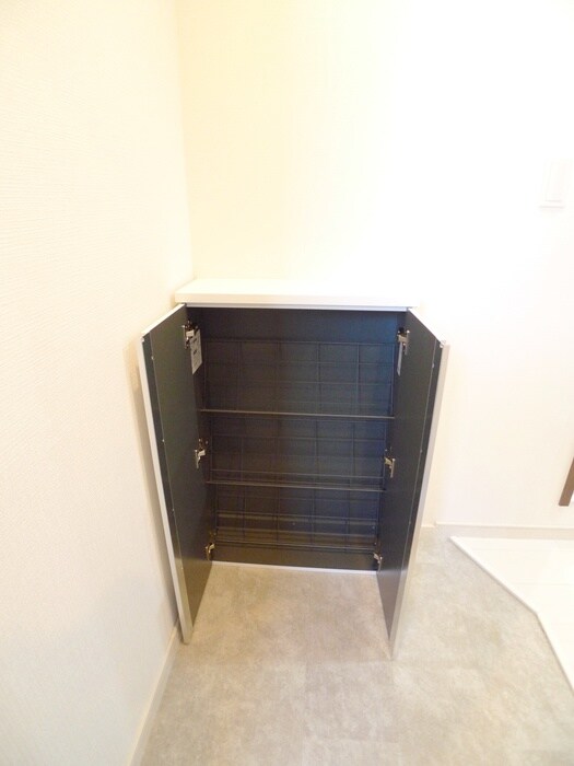 物件内観写真19　(靴箱)