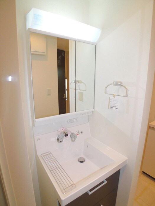 物件内観写真7　(洗面)