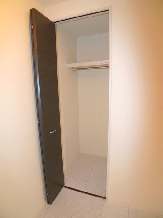 物件内観写真9　(収納)