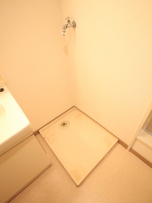 物件内観写真21　(洗濯機置場)