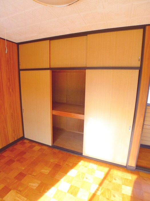 物件内観写真11　(収納)