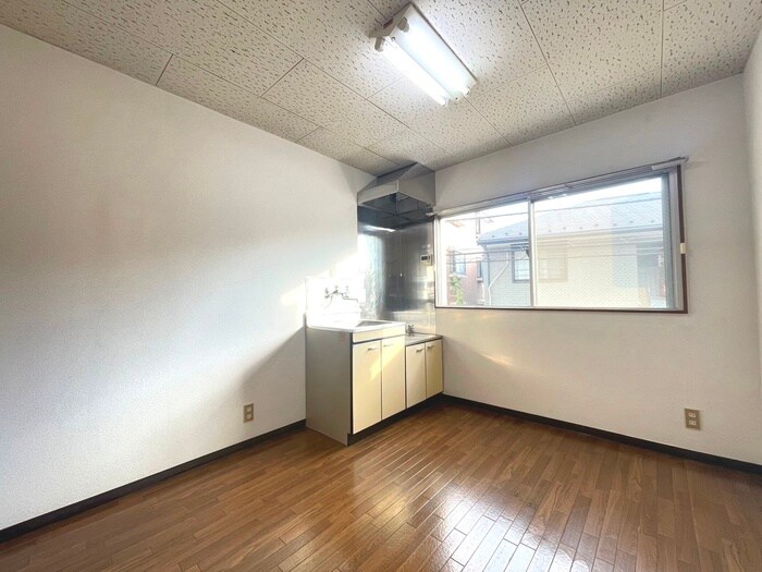 物件内観写真9　(居室)