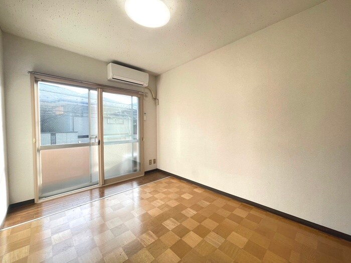 物件内観写真11　(居室)