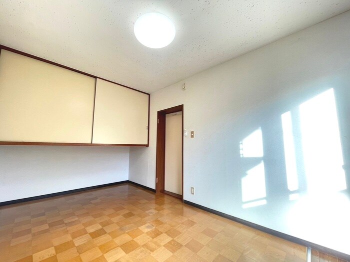 物件内観写真12　(居室)