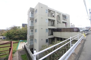 ペアハイツ相武台(102)外観写真