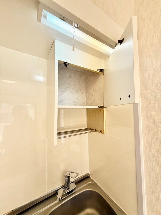 物件内観写真16　(収納)